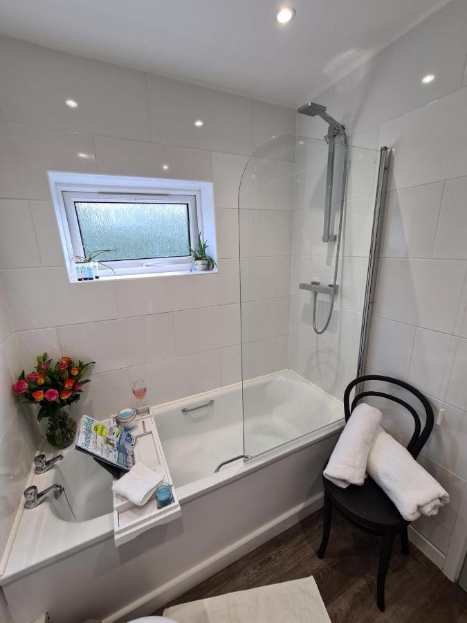 The Nook Villa Lichfield Dış mekan fotoğraf